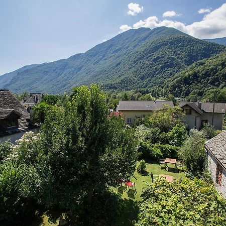 Hotel Garni Maggia Giumaglio Luaran gambar